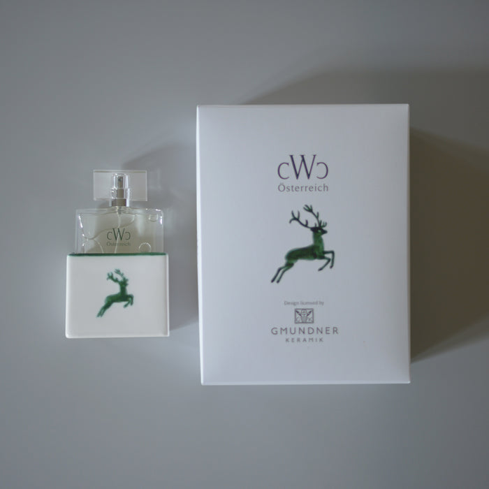 Ein Original aus dem Salzkammergut, Eau de Parfum GRÜNER HIRSCH von CWC
An original from the Salzkammergut, Eau de Parfum GRÜNER HIRSCH by CWC