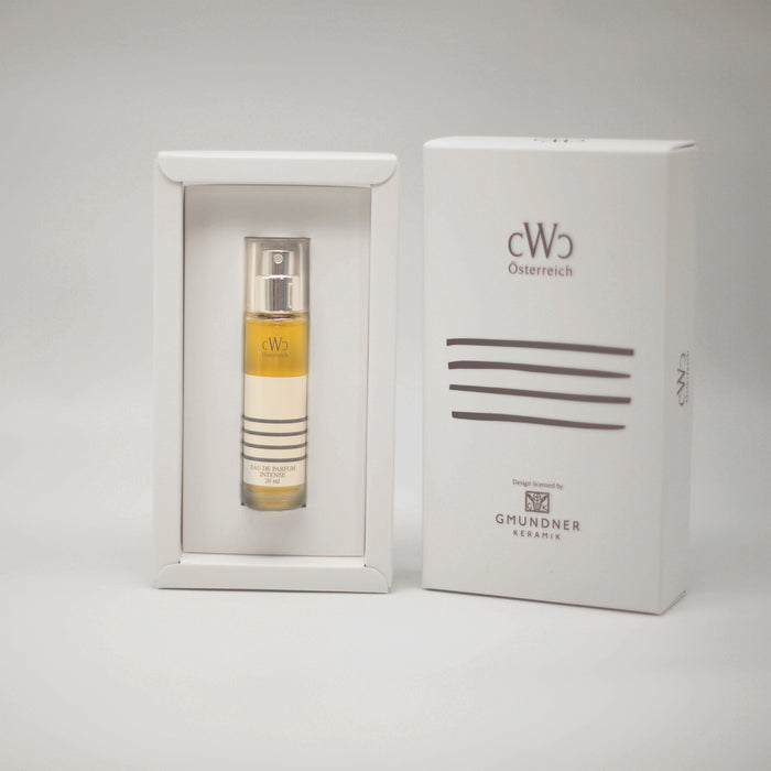 CWC Eau de Perfume Greyflame 20ml Travel Size - A luxurious fragrance, elegantly packaged to perfection. Made in Austria, the perfect gift for special occasions.