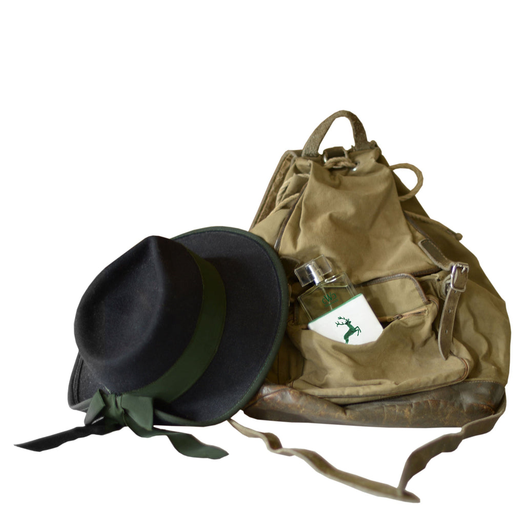 CWC GRÜNER HIRSCH Eau de Parfum im Rucksack